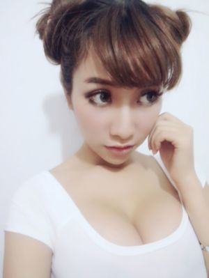 欧美丝袜色老婆15p_超清迅雷电影在线