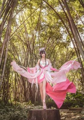 欧美金发女吻戏_BD英语动漫免费观看